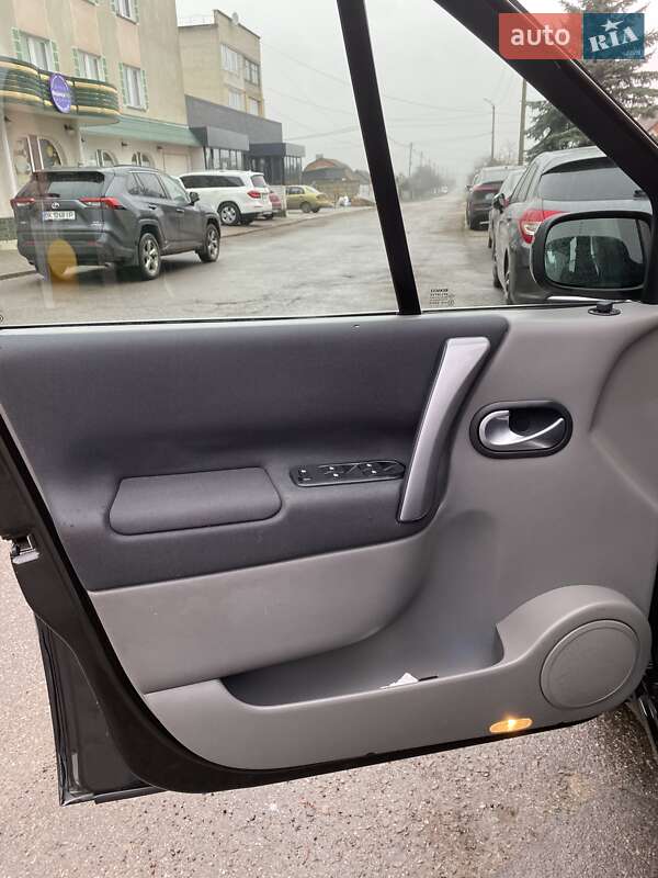 Минивэн Renault Grand Scenic 2008 в Ровно фото 20 Минивэн Renault Grand Scenic 2008 в Ровно