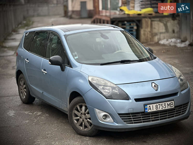 Минивэн Renault Grand Scenic 2011 в Киеве