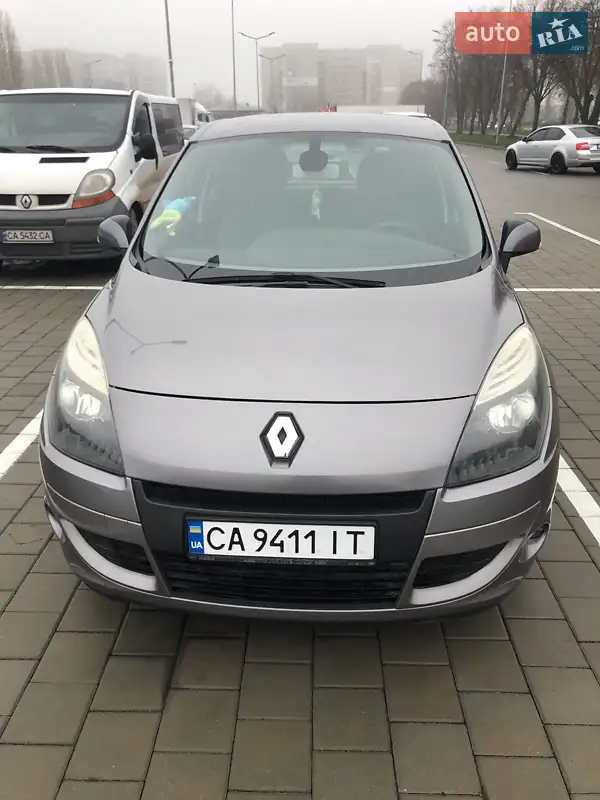 Renault Grand Scenic