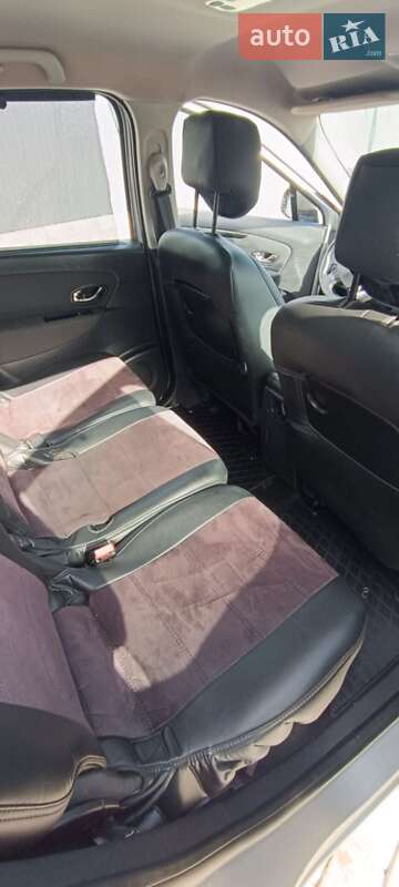 Минивэн Renault Grand Scenic 2013 в Львове фото 16 Минивэн Renault Grand Scenic 2013 в Львове