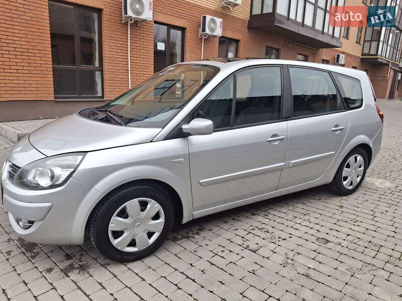 Renault Grand Scenic 2009