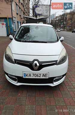 Минивэн Renault Grand Scenic 2015 в Киеве