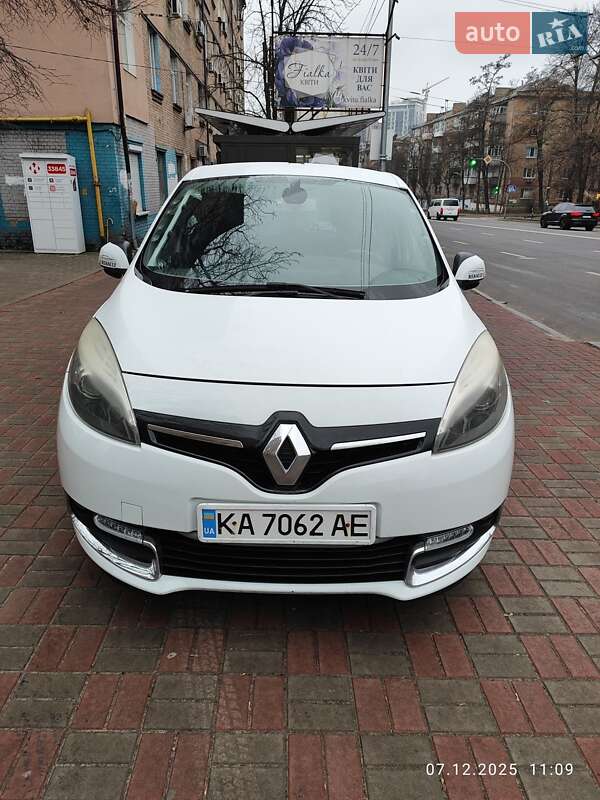 Renault Grand Scenic 2015 Renault Grand Scenic 2015
