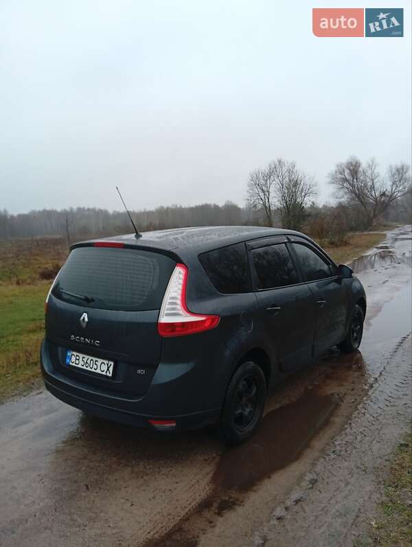 Минивэн Renault Grand Scenic 2010 в Корюковке