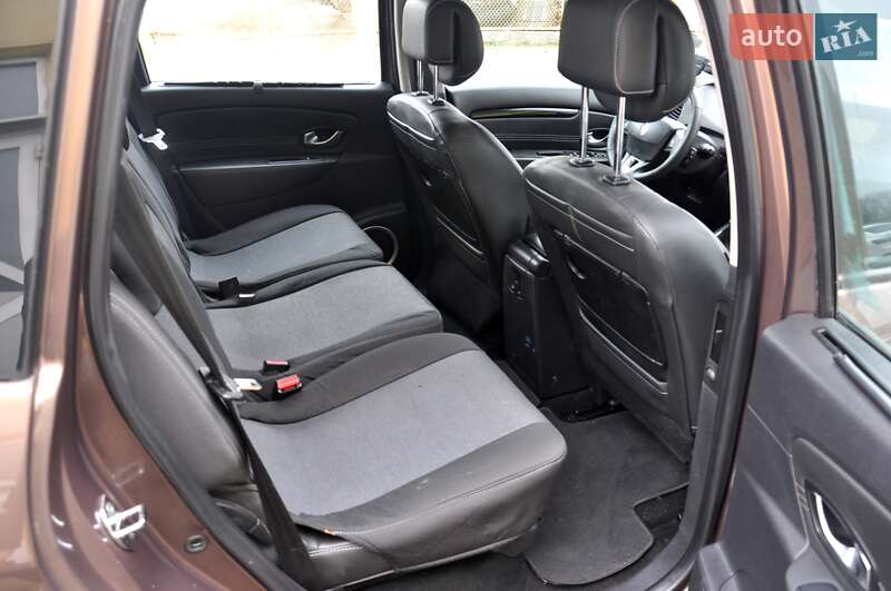 Минивэн Renault Grand Scenic 2011 в Львове фото 25 Минивэн Renault Grand Scenic 2011 в Львове