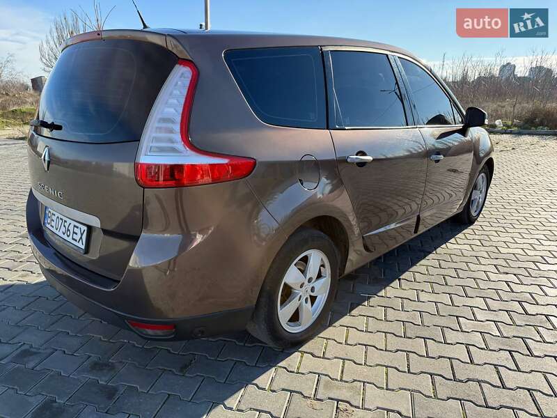 Renault Grand Scenic 2010 Renault Grand Scenic 2010