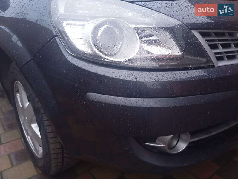 Минивэн Renault Grand Scenic 2009 в Ромнах фото 14 Минивэн Renault Grand Scenic 2009 в Ромнах