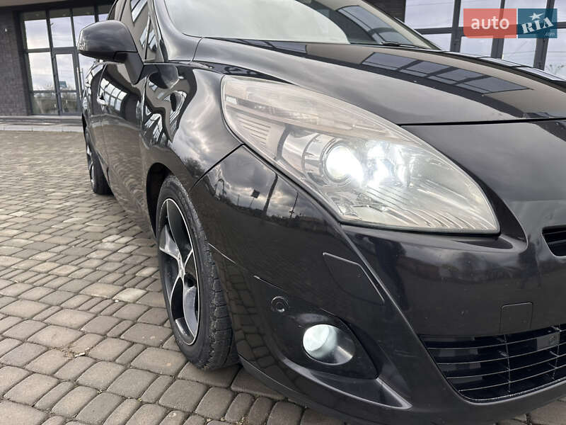 Мінівен Renault Grand Scenic 2009 в Хотині