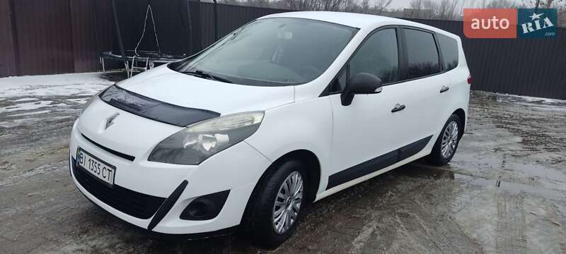 Минивэн Renault Grand Scenic 2010 в Прилуках