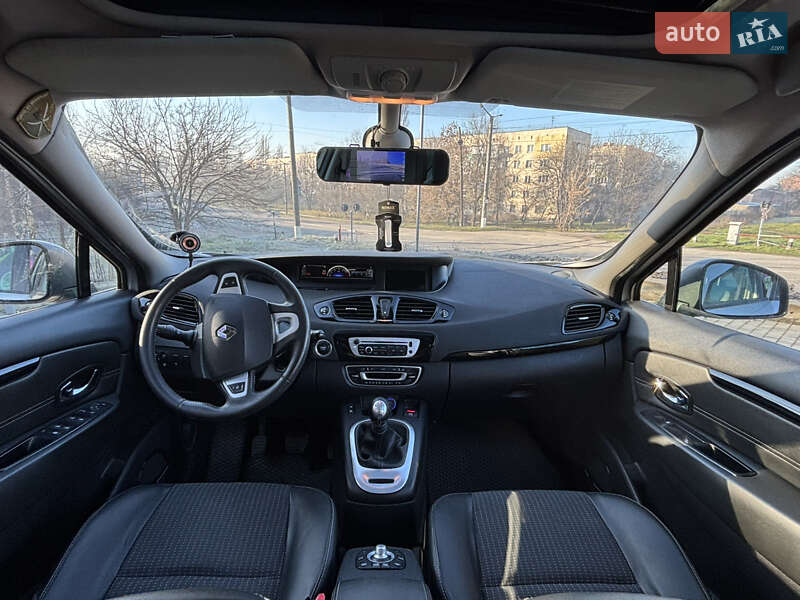 Минивэн Renault Grand Scenic 2012 в Каменец-Подольском фото 10 Минивэн Renault Grand Scenic 2012 в Каменец-Подольском