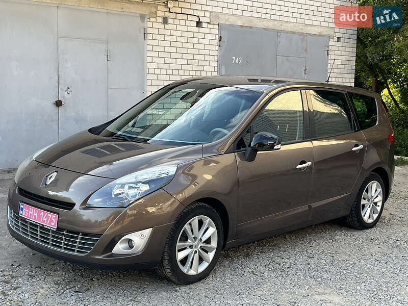 Renault Grand Scenic 2011 Renault Grand Scenic 2011