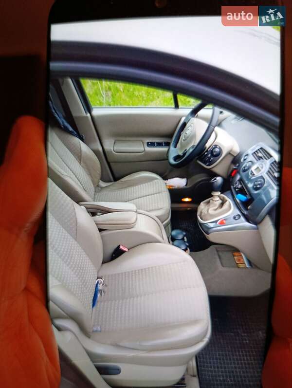 Мінівен Renault Grand Scenic 2006 в Старокостянтинові фото 12 Мінівен Renault Grand Scenic 2006 в Старокостянтинові