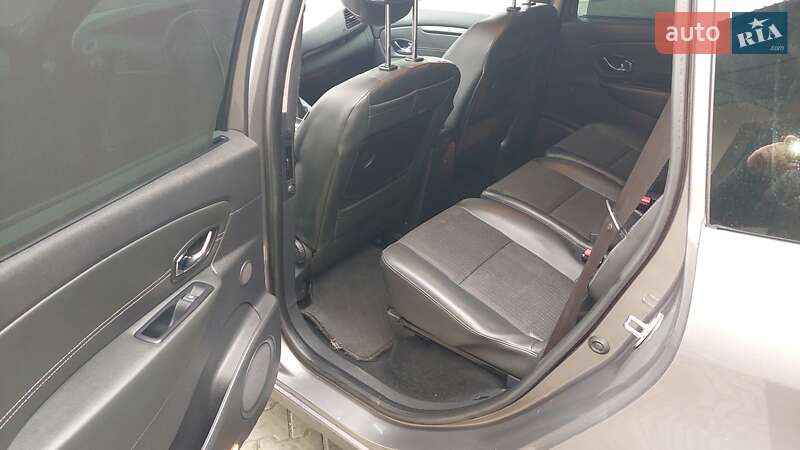 Минивэн Renault Grand Scenic 2012 в Калуше