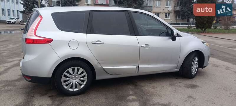 Минивэн Renault Grand Scenic 2011 в Киеве