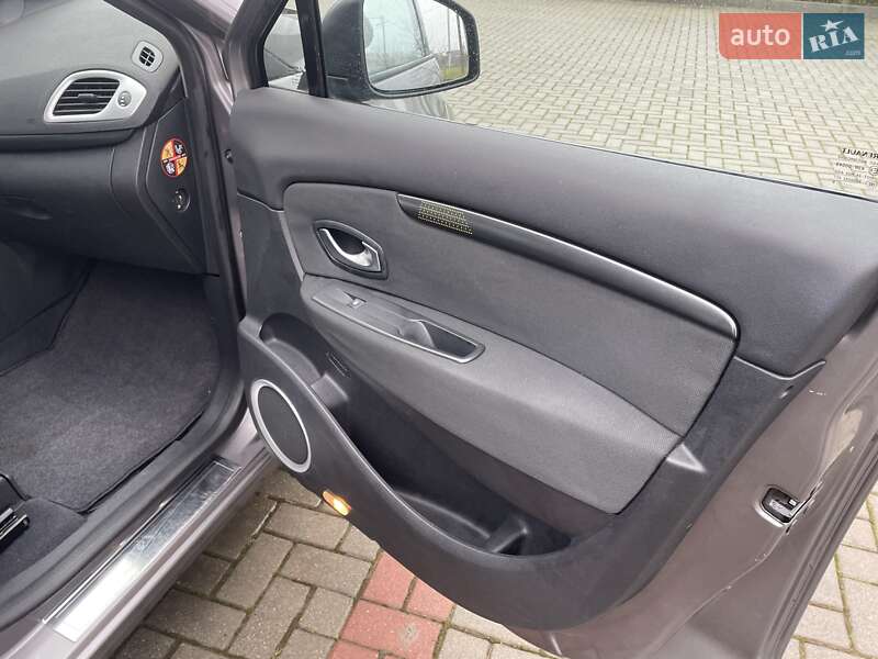 Минивэн Renault Grand Scenic 2009 в Золочеве