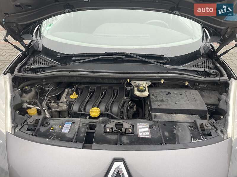 Минивэн Renault Grand Scenic 2009 в Золочеве