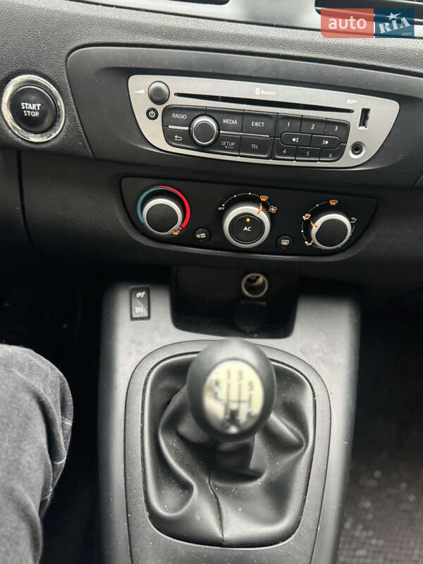 Минивэн Renault Grand Scenic 2014 в Харькове фото 12 Минивэн Renault Grand Scenic 2014 в Харькове