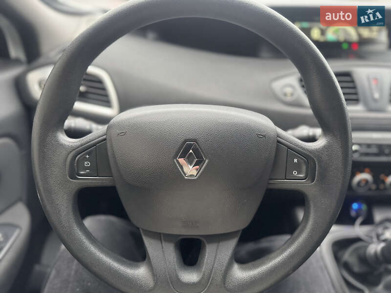 Минивэн Renault Grand Scenic 2014 в Харькове фото 14 Минивэн Renault Grand Scenic 2014 в Харькове