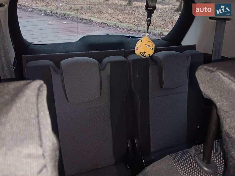 Минивэн Renault Grand Scenic 2013 в Славутиче