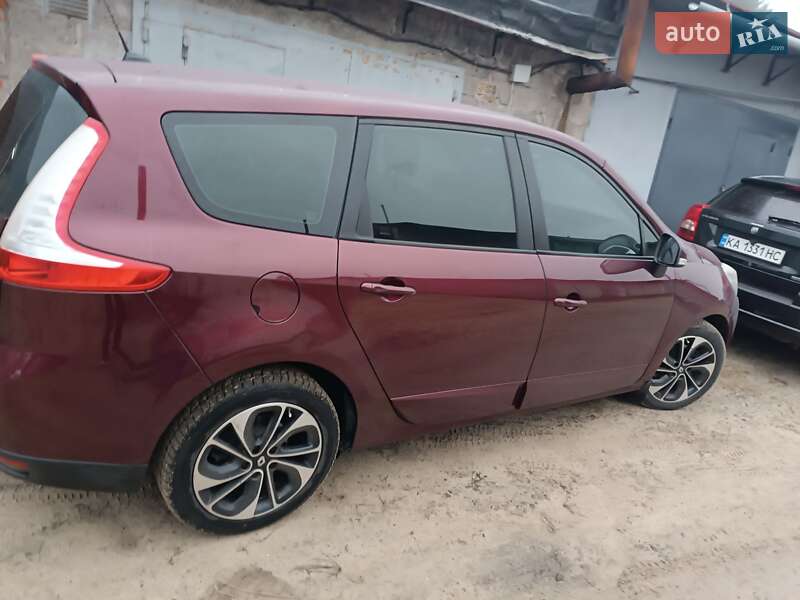 Минивэн Renault Grand Scenic 2013 в Славутиче