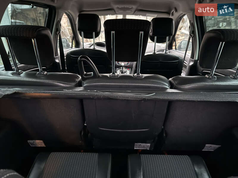 Минивэн Renault Grand Scenic 2011 в Ивано-Франковске