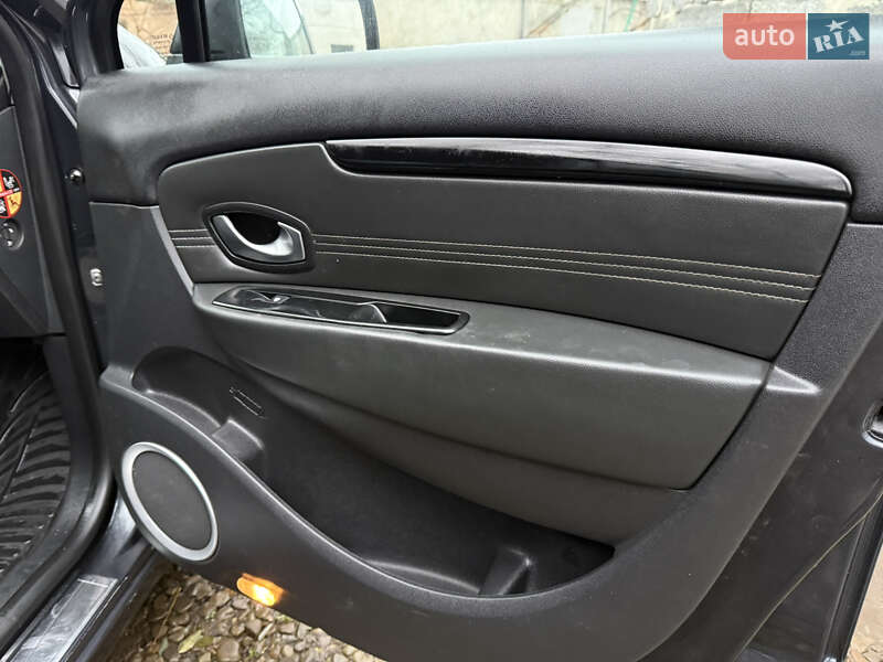 Минивэн Renault Grand Scenic 2011 в Ивано-Франковске