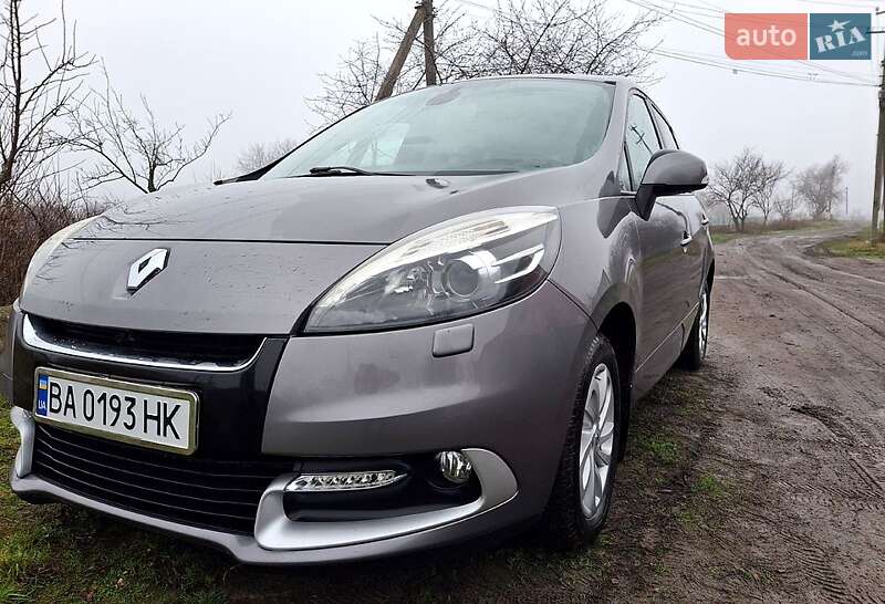 Минивэн Renault Grand Scenic 2012 в Малой Виске фото 7 Минивэн Renault Grand Scenic 2012 в Малой Виске
