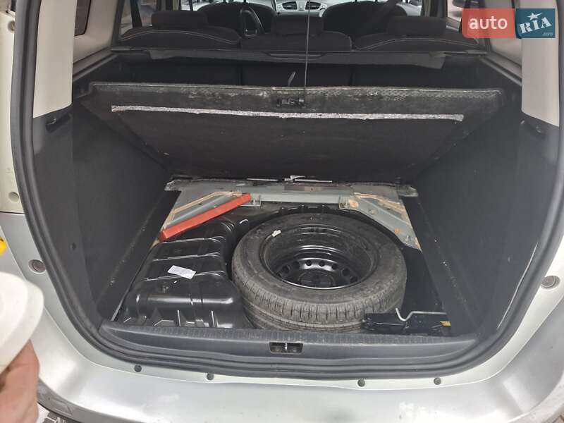 Минивэн Renault Grand Scenic 2014 в Хмельницком