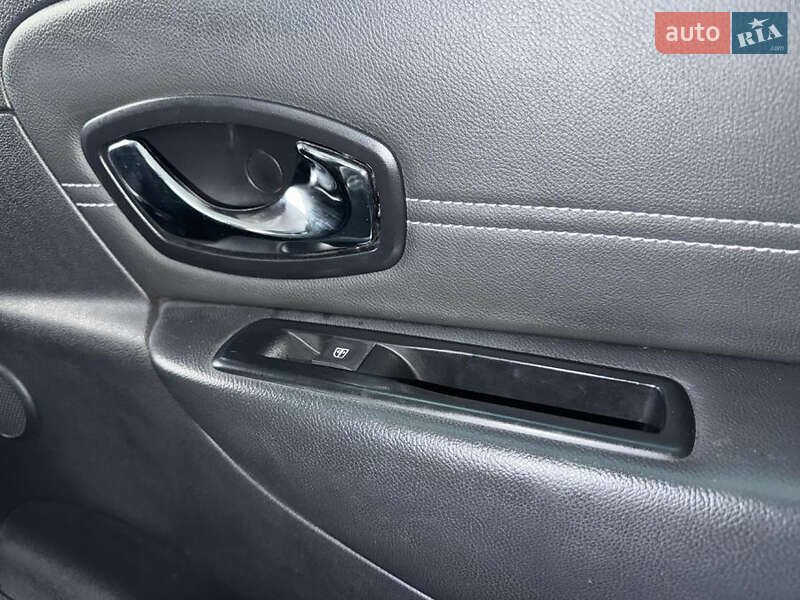 Мінівен Renault Grand Scenic 2015 в Хмельницькому