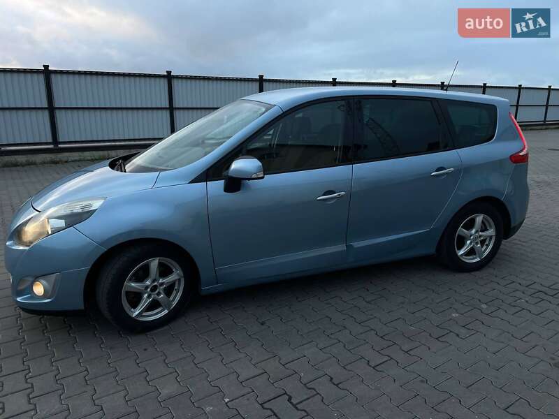 Мінівен Renault Grand Scenic 2009 в Луцьку