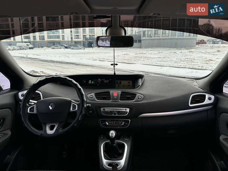 Минивэн Renault Grand Scenic 2011 в Черкассах
