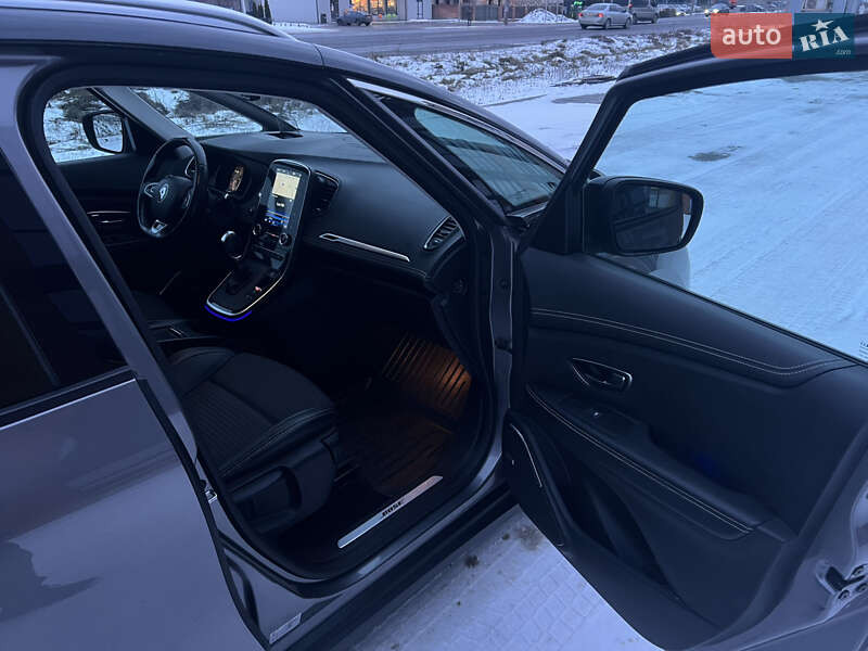 Минивэн Renault Grand Scenic 2017 в Луцке