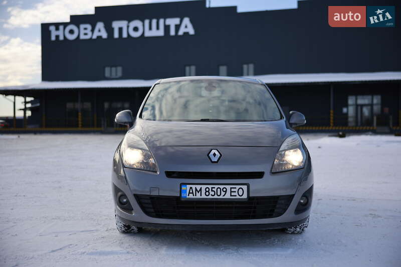 Мінівен Renault Grand Scenic 2010 в Житомирі фото 2 Мінівен Renault Grand Scenic 2010 в Житомирі