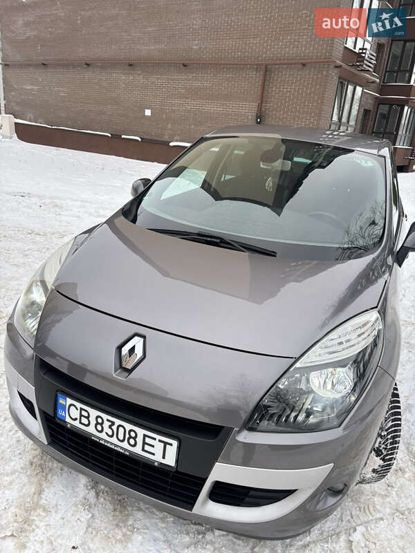 Renault Grand Scenic 2009