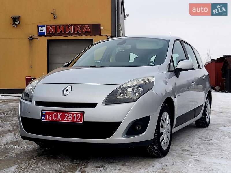 Минивэн Renault Grand Scenic 2010 в Калуше