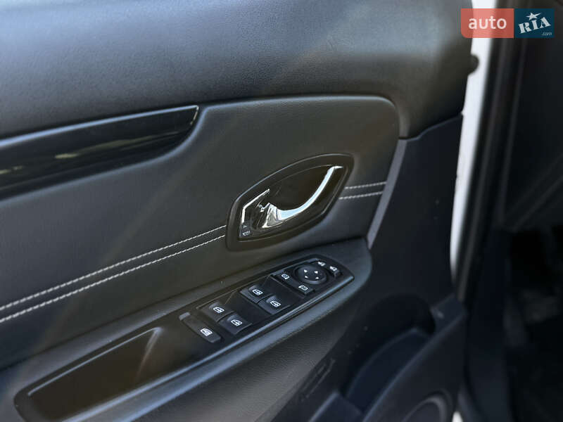 Мінівен Renault Grand Scenic 2016 в Рівному фото 24 Мінівен Renault Grand Scenic 2016 в Рівному