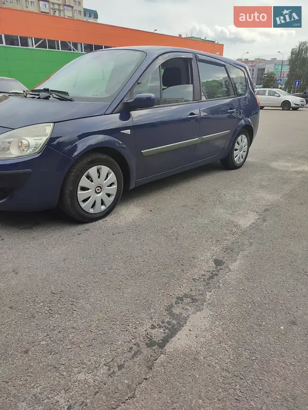 Renault Grand Scenic