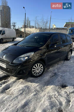 Мінівен Renault Grand Scenic 2010 в Києві