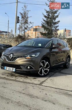 Мінівен Renault Grand Scenic 2017 в Тернополі