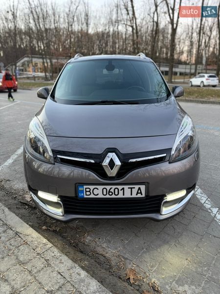Renault Grand Scenic 2013