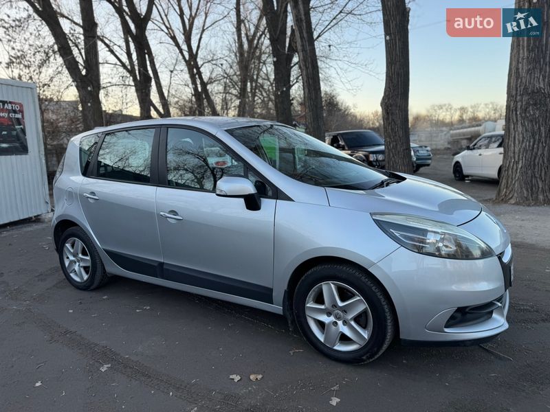 Минивэн Renault Grand Scenic 2012 в Днепре