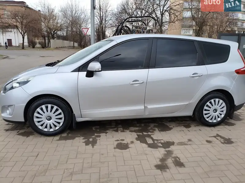 Renault Grand Scenic