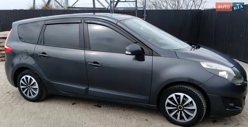 Renault Grand Scenic