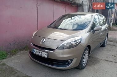 Мінівен Renault Grand Scenic 2012 в Києві