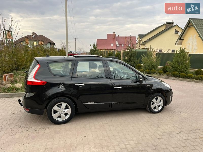 Минивэн Renault Grand Scenic 2009 в Черновцах фото 23 Минивэн Renault Grand Scenic 2009 в Черновцах