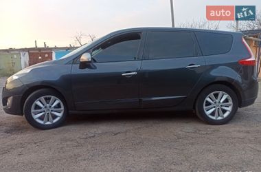 Минивэн Renault Grand Scenic 2010 в Николаеве