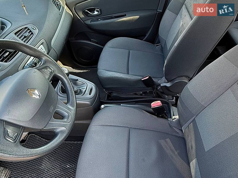 Минивэн Renault Grand Scenic 2013 в Житомире фото 9 Минивэн Renault Grand Scenic 2013 в Житомире