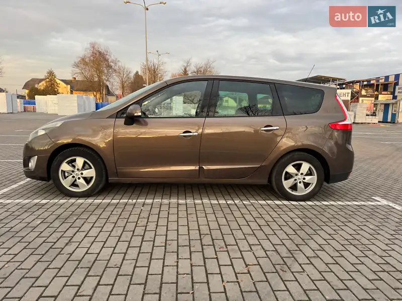 Renault Grand Scenic