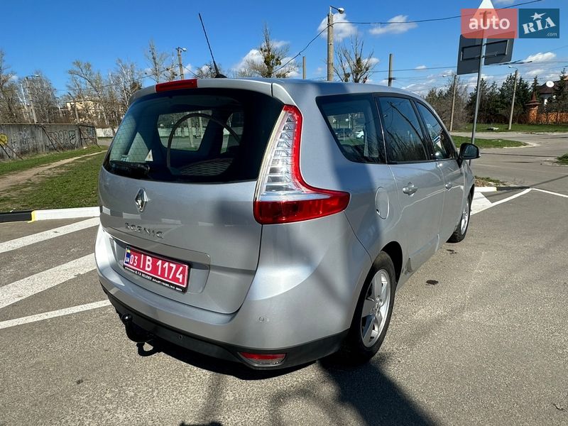 Минивэн Renault Grand Scenic 2010 в Харькове