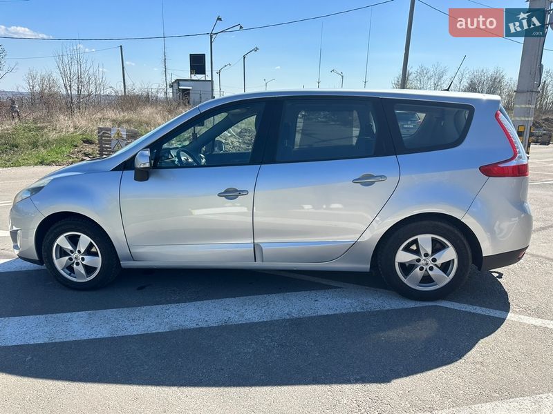 Минивэн Renault Grand Scenic 2010 в Харькове